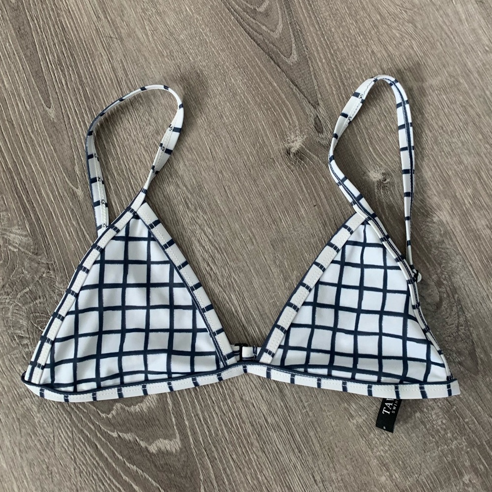 Tavik swim top